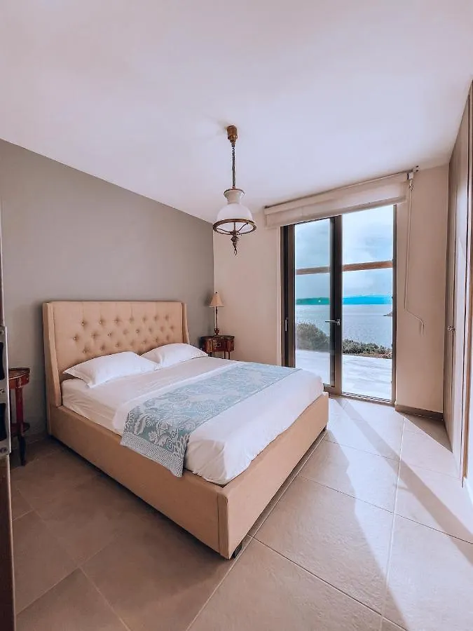 Stone Built House Next To The Beach Amolianí Villa