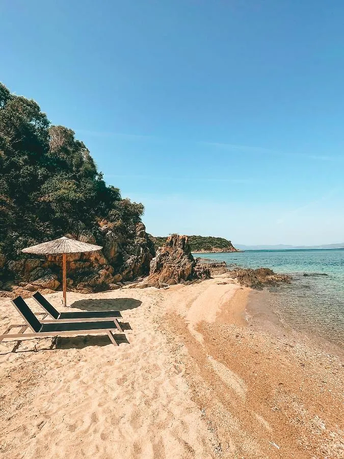 Villa Stone Built House Next To The Beach Amolianí Griechenland