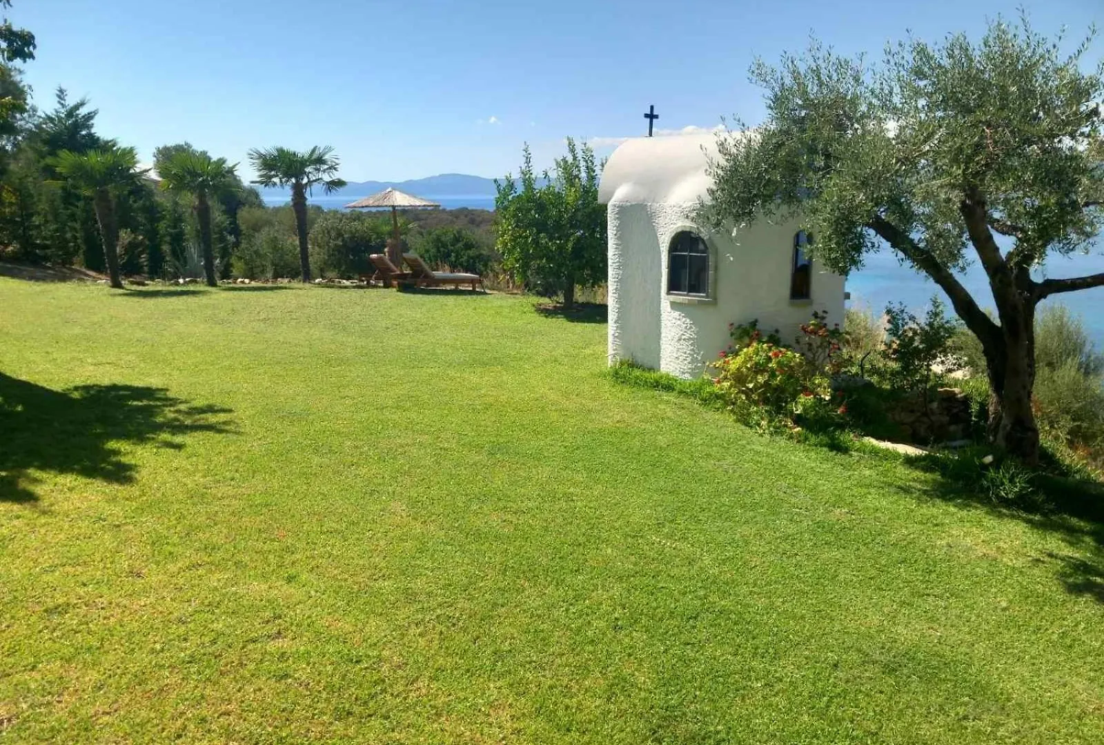 Villa Stone Built House Next To The Beach Amolianí