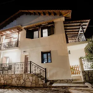  Ferienhaus Aiora Yard