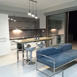 υπόσκαφα Cave Concept Apartment